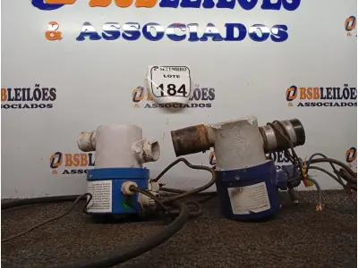 LOTE 184 - 02 AQUECEDORES PARA BANHEIRA. (NO ESTADO) ATENÇÃO! FAZER A VISITAÇÃO ANTES DE ARREMATAR, NÃO SABEMOS SE FUNCIONA. LEILÃO NÃO TEM GARANTIA E NEM DEVOLUÇÃO, SUJEITO A POSSÍVEIS AVARIAS VISÍVEIS/OCULTAS E/OU AUSÊNCIA DE COMPONENTES.