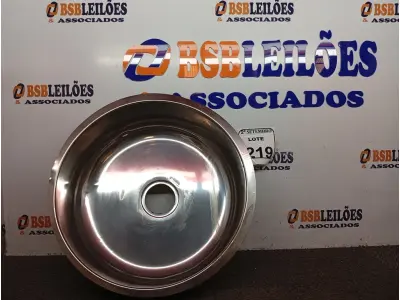 LOTE 219 - 01 CUBA INOX N38 AÇO 430 38X12 FABRINOX. (NO ESTADO) ATENÇÃO! FAZER A VISITAÇÃO ANTES DE ARREMATAR, NÃO SABEMOS SE FUNCIONA. LEILÃO NÃO TEM GARANTIA E NEM DEVOLUÇÃO, SUJEITO A POSSÍVEIS AVARIAS VISÍVEIS/OCULTAS E/OU AUSÊNCIA DE COMPONENTES.