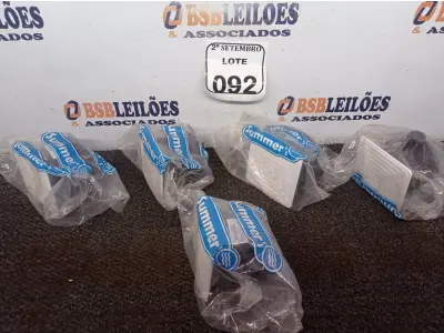 LOTE 092 - 05 CAIXAS PASSAGEM TAMPA INOX REG ALTURA SEM PARAF SUMMERS. NO ESTADO) ATENÇÃO! FAZER A VISITAÇÃO ANTES DE ARREMATAR, NÃO SABEMOS SE FUNCIONA. LEILÃO NÃO TEM GARANTIA E NEM DEVOLUÇÃO, SUJEITO A POSSÍVEIS AVARIAS VISÍVEIS/OCULTAS E/OU AUSÊNCIA DE COMPONENTES.