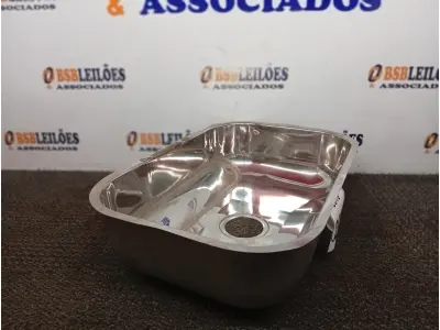 LOTE 203 - 01 CUBA INOX N1 AÇO 430 3.1/2 46X30X14 FABRINOX (NO ESTADO) ATENÇÃO! FAZER A VISITAÇÃO ANTES DE ARREMATAR, NÃO SABEMOS SE FUNCIONA. LEILÃO NÃO TEM GARANTIA E NEM DEVOLUÇÃO, SUJEITO A POSSÍVEIS AVARIAS VISÍVEIS/OCULTAS E/OU AUSÊNCIA DE COMPONENTES.