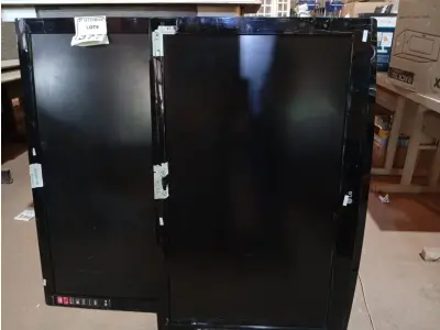 LOTE 377 - 02 TVS MARCA E MODELO DIVERSOS PARA RETIRADA DE PEÇAS. (NO ESTADO) ATENÇÃO! FAZER A VISITAÇÃO ANTES DE ARREMATAR, NÃO SABEMOS SE FUNCIONA. LEILÃO NÃO TEM GARANTIA E NEM DEVOLUÇÃO, SUJEITO A POSSÍVEIS AVARIAS VISÍVEIS/OCULTAS E/OU AUSÊNCIA DE COMPONENTES.
