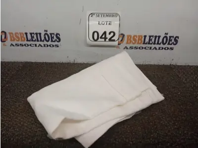 LOTE 042 - 01 CAMINHO DE MESA EM LINHO NA COR BRANCA. (NO ESTADO) ATENÇÃO! FAZER A VISITAÇÃO ANTES DE ARREMATAR, NÃO SABEMOS SE FUNCIONA. LEILÃO NÃO TEM GARANTIA E NEM DEVOLUÇÃO, SUJEITO A POSSÍVEIS AVARIAS VISÍVEIS/OCULTAS E/OU AUSÊNCIA DE COMPONENTES.