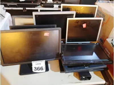 LOTE 366 - 01 LOTE C/ DIVERSOS MONITORES P/ RETIRADA DE PEÇAS MARCAS E MODELOS DIVERSOS. (NO ESTADO) ATENÇÃO! FAZER A VISITAÇÃO ANTES DE ARREMATAR, NÃO SABEMOS SE FUNCIONA. LEILÃO NÃO TEM GARANTIA E NEM DEVOLUÇÃO, SUJEITO A POSSÍVEIS AVARIAS VISÍVEIS/OCULTAS E/OU AUSÊNCIA DE COMPONENTES.
