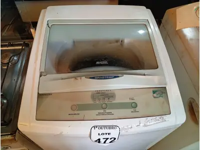 LOTE 472 - 01 MÁQUINA DE LAVAR ROUPAS BRASTEMP. (NO ESTADO) ATENÇÃO! FAZER A VISITAÇÃO ANTES DE ARREMATAR, NÃO SABEMOS SE FUNCIONA. LEILÃO NÃO TEM GARANTIA E NEM DEVOLUÇÃO, SUJEITO A POSSÍVEIS AVARIAS VISÍVEIS/OCULTAS E/OU AUSÊNCIA DE COMPONENTES.