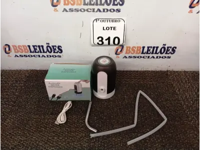 LOTE 310 - 01 BOMBA ELÉTRICA DE ÁGUA P/ GALÕES. (NO ESTADO) ATENÇÃO! FAZER A VISITAÇÃO ANTES DE ARREMATAR, NÃO SABEMOS SE FUNCIONA. LEILÃO NÃO TEM GARANTIA E NEM DEVOLUÇÃO, SUJEITO A POSSÍVEIS AVARIAS VISÍVEIS/OCULTAS E/OU AUSÊNCIA DE COMPONENTES.