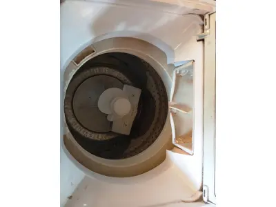 LOTE 478 - 01 MÁQUINA DE LAVAR ROUPAS BRASTEMP. (NO ESTADO) ATENÇÃO! FAZER A VISITAÇÃO ANTES DE ARREMATAR, NÃO SABEMOS SE FUNCIONA. LEILÃO NÃO TEM GARANTIA E NEM DEVOLUÇÃO, SUJEITO A POSSÍVEIS AVARIAS VISÍVEIS/OCULTAS E/OU AUSÊNCIA DE COMPONENTES.