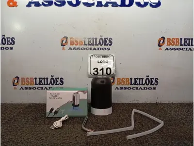 LOTE 310 - 01 BOMBA ELÉTRICA DE ÁGUA P/ GALÕES. (NO ESTADO) ATENÇÃO! FAZER A VISITAÇÃO ANTES DE ARREMATAR, NÃO SABEMOS SE FUNCIONA. LEILÃO NÃO TEM GARANTIA E NEM DEVOLUÇÃO, SUJEITO A POSSÍVEIS AVARIAS VISÍVEIS/OCULTAS E/OU AUSÊNCIA DE COMPONENTES.