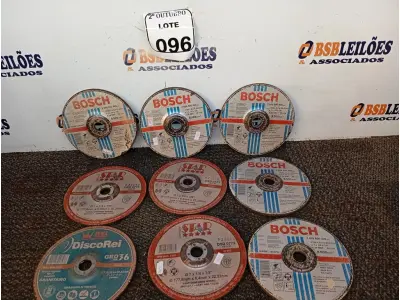 LOTE 096 - 10 DISCOS DE DESBASTE DIVERSOS. (NO ESTADO) ATENÇÃO! FAZER A VISITAÇÃO ANTES DE ARREMATAR, NÃO SABEMOS SE FUNCIONA. LEILÃO NÃO TEM GARANTIA E NEM DEVOLUÇÃO, SUJEITO A POSSÍVEIS AVARIAS VISÍVEIS/OCULTAS E/OU AUSÊNCIA DE COMPONENTES.