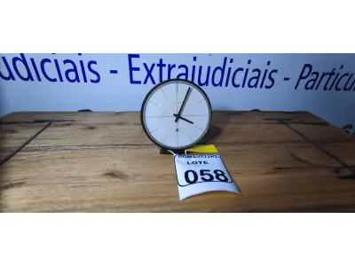 LOTE 058 - 01 RELÓGIO KINZLE EVERDATE. (NO ESTADO)