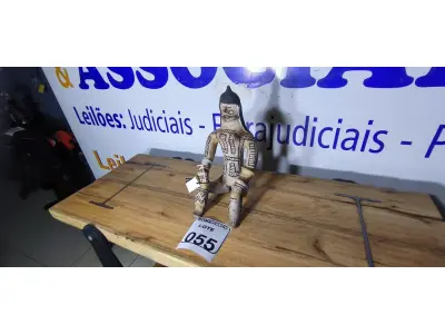 LOTE 055 - 01 BONECA RITXOKO KARAJA (NO ESTADO)