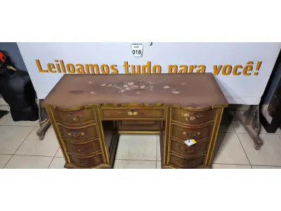 LOTE 018 - 01 ESCRIVANINHA ITALIANA. (NO ESTADO)