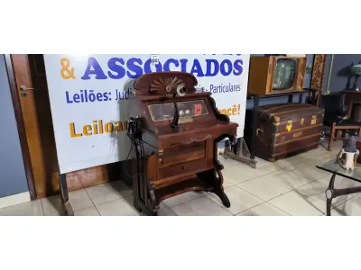 LOTE 001 - 01GRAHAM BELL.TELEFONE ORIGINAL, FABRICADO POR WESTERN ELETRIC CO , CHICAGO USA EM 1884. (NO ESTADO)