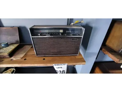 LOTE 038 - 01 RÁDIO TRANSGLOBE. (NO ESTADO)