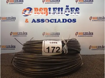 LOTE 172 - 02 ROLOS DE CABOS PARA TVS ANTIGAS. (NO ESTADO) ATENÇÃO! FAZER A VISITAÇÃO ANTES DE ARREMATAR, NÃO SABEMOS SE FUNCIONA. LEILÃO NÃO TEM GARANTIA E NEM DEVOLUÇÃO, SUJEITO A POSSÍVEIS AVARIAS VISÍVEIS/OCULTAS E/OU AUSÊNCIA DE COMPONENTES.
