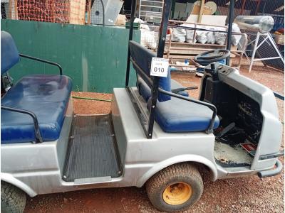 LOTE 010 - 01 CARRINHO DE GOLFE ELÉTRICO C/04 BATERIAS. (NO ESTADO)
