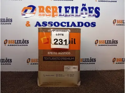 LOTE 231 - 01 LATA DE BASE SUVINIL TEXTURIZADO PREMIUM. (NO ESTADO) ATENÇÃO! FAZER A VISITAÇÃO ANTES DE ARREMATAR, NÃO SABEMOS SE FUNCIONA. LEILÃO NÃO TEM GARANTIA E NEM DEVOLUÇÃO, SUJEITO A POSSÍVEIS AVARIAS VISÍVEIS/OCULTAS E/OU AUSÊNCIA DE COMPONENTES.
