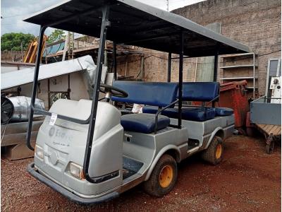 LOTE 010 - 01 CARRINHO DE GOLFE ELÉTRICO C/04 BATERIAS. (NO ESTADO)