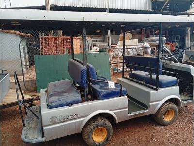 LOTE 010 - 01 CARRINHO DE GOLFE ELÉTRICO C/04 BATERIAS. (NO ESTADO)