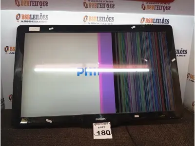 LOTE 180 - 01 TV MARCA PHILIPPS 40” POLEGADAS PARA RETIRADA DE PEÇAS. (NO ESTADO) ATENÇÃO! FAZER A VISITAÇÃO ANTES DE ARREMATAR, NÃO SABEMOS SE FUNCIONA. LEILÃO NÃO TEM GARANTIA E NEM DEVOLUÇÃO, SUJEITO A POSSÍVEIS AVARIAS VISÍVEIS/OCULTAS E/OU AUSÊNCIA DE COMPONENTES.