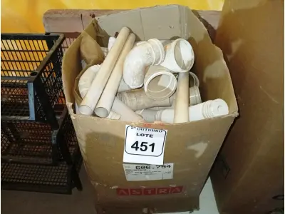 LOTE 451 - 01 LOTE C/GRANDE QUANTIDADE DE CONEXÕES HIDRÁULICAS. (NO ESTADO) ATENÇÃO! FAZER A VISITAÇÃO ANTES DE ARREMATAR, NÃO SABEMOS SE FUNCIONA. LEILÃO NÃO TEM GARANTIA E NEM DEVOLUÇÃO, SUJEITO A POSSÍVEIS AVARIAS VISÍVEIS/OCULTAS E/OU AUSÊNCIA DE COMPONENTES.