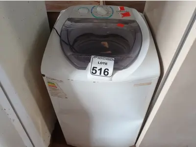 LOTE 516 - 01 MÁQUINA DE LAVAR ROUPAS ELECTROLUX E 01 GELADEIRA PROSDÓCIMO. (NO ESTADO) ATENÇÃO! FAZER A VISITAÇÃO ANTES DE ARREMATAR, NÃO SABEMOS SE FUNCIONA. LEILÃO NÃO TEM GARANTIA E NEM DEVOLUÇÃO, SUJEITO A POSSÍVEIS AVARIAS VISÍVEIS/OCULTAS E/OU AUSÊNCIA DE COMPONENTES.