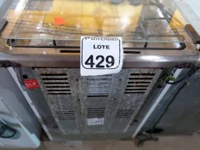 LOTE 429 - 01 FOGÃO A GÁS 04 BOCAS MARCA ELECTROLUX. (NO ESTADO) ATENÇÃO! FAZER A VISITAÇÃO ANTES DE ARREMATAR, NÃO SABEMOS SE FUNCIONA. LEILÃO NÃO TEM GARANTIA E NEM DEVOLUÇÃO, SUJEITO A POSSÍVEIS AVARIAS VISÍVEIS/OCULTAS E/OU AUSÊNCIA DE COMPONENTES.