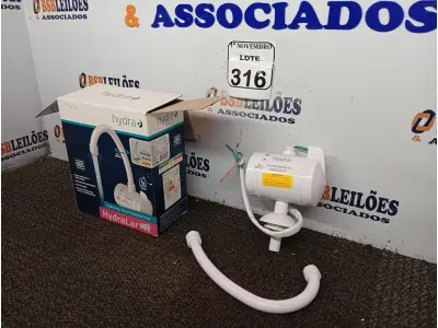 LOTE 316 - 01 TORNEIRA HYDRA MULTI-TEMPERATURA P/ BANCADA 220V. (NO ESTADO) ATENÇÃO! FAZER A VISITAÇÃO ANTES DE ARREMATAR, NÃO SABEMOS SE FUNCIONA. LEILÃO NÃO TEM GARANTIA E NEM DEVOLUÇÃO, SUJEITO A POSSÍVEIS AVARIAS VISÍVEIS/OCULTAS E/OU AUSÊNCIA DE COMPONENTES.