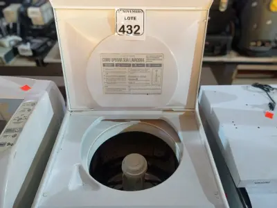 LOTE 432 - 01 MÁQUINA DE LAVAR MARCA BRASTEMP 5KG 110V. (NO ESTADO) ATENÇÃO! FAZER A VISITAÇÃO ANTES DE ARREMATAR, NÃO SABEMOS SE FUNCIONA. LEILÃO NÃO TEM GARANTIA E NEM DEVOLUÇÃO, SUJEITO A POSSÍVEIS AVARIAS VISÍVEIS/OCULTAS E/OU AUSÊNCIA DE COMPONENTES.