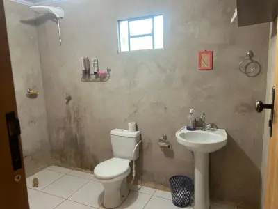 LOTE 001 - 01 CESSÃO DE DIREITO DE 01 CASA COM LOTE DE 1.200,00 M², NA RUA 04 LOTE Nº 16/17. SITUADO NO CONDOMÍNIO DE PESCA HORIZONTE DOURADO - LUZIÂNIA - GO.  (DOCUMENTOS EM ANEXO) (AGENDAR VISITAÇÃO 61-99445-2031).