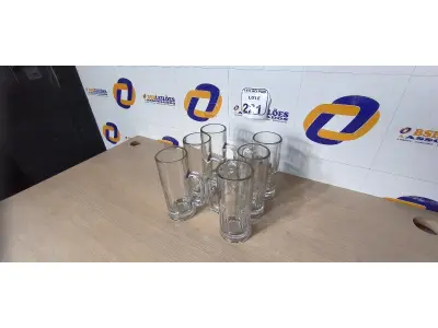 LOTE 221 - 06 CANECAS DE VIDRO PARA CHOPP. (NO ESTADO) ATENÇÃO! FAZER A VISITAÇÃO ANTES DE ARREMATAR, NÃO SABEMOS SE FUNCIONA. LEILÃO NÃO TEM GARANTIA E NEM DEVOLUÇÃO, SUJEITO A POSSÍVEIS AVARIAS VISÍVEIS/OCULTAS E/OU AUSÊNCIA DE COMPONENTES.