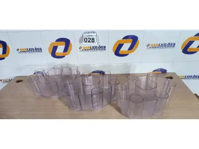 LOTE 028 - 03 BALDES EM ACRÍLICO TRANSPARENTE PARA COMBO. (NO ESTADO) ATENÇÃO! FAZER A VISITAÇÃO ANTES DE ARREMATAR, NÃO SABEMOS SE FUNCIONA. LEILÃO NÃO TEM GARANTIA E NEM DEVOLUÇÃO, SUJEITO A POSSÍVEIS AVARIAS VISÍVEIS/OCULTAS E/OU AUSÊNCIA DE COMPONENTES.