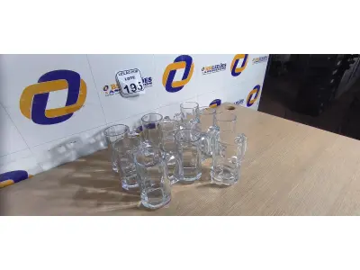 LOTE 195 - 10 CANECAS DE VIDRO PARA CHOPP. (NO ESTADO) ATENÇÃO! FAZER A VISITAÇÃO ANTES DE ARREMATAR, NÃO SABEMOS SE FUNCIONA. LEILÃO NÃO TEM GARANTIA E NEM DEVOLUÇÃO, SUJEITO A POSSÍVEIS AVARIAS VISÍVEIS/OCULTAS E/OU AUSÊNCIA DE COMPONENTES.