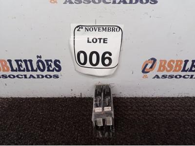LOTE 006 - 02 CADEADOS DE LATÃO MARCA PADO (NOVO). (NO ESTADO) ATENÇÃO! FAZER A VISITAÇÃO ANTES DE ARREMATAR, NÃO SABEMOS SE FUNCIONA. LEILÃO NÃO TEM GARANTIA E NEM DEVOLUÇÃO, SUJEITO A POSSÍVEIS AVARIAS VISÍVEIS/OCULTAS E/OU AUSÊNCIA DE COMPONENTES.