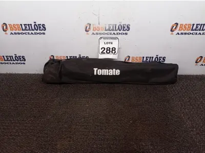 LOTE 288 - 01 TRIPÉ P/ CÂMERA FOTOGRÁFICA MARCA TOMATE. (NO ESTADO) ATENÇÃO! FAZER A VISITAÇÃO ANTES DE ARREMATAR, NÃO SABEMOS SE FUNCIONA. LEILÃO NÃO TEM GARANTIA E NEM DEVOLUÇÃO, SUJEITO A POSSÍVEIS AVARIAS VISÍVEIS/OCULTAS E/OU AUSÊNCIA DE COMPONENTES.