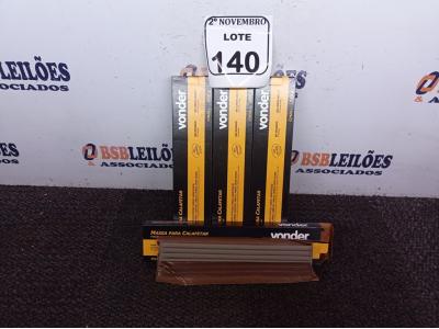 LOTE 140 - 04 MASSAS PARA CALAFETAR MARCA VONDER(NOVO). (NO ESTADO) ATENÇÃO! FAZER A VISITAÇÃO ANTES DE ARREMATAR, NÃO SABEMOS SE FUNCIONA. LEILÃO NÃO TEM GARANTIA E NEM DEVOLUÇÃO, SUJEITO A POSSÍVEIS AVARIAS VISÍVEIS/OCULTAS E/OU AUSÊNCIA DE COMPONENTES.