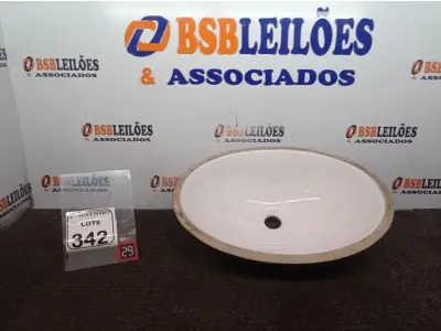 LOTE 342 - 01 CUBA OVAL NA COR BRANCA(NOVO). (NO ESTADO) ATENÇÃO! FAZER A VISITAÇÃO ANTES DE ARREMATAR, NÃO SABEMOS SE FUNCIONA. LEILÃO NÃO TEM GARANTIA E NEM DEVOLUÇÃO, SUJEITO A POSSÍVEIS AVARIAS VISÍVEIS/OCULTAS E/OU AUSÊNCIA DE COMPONENTES.