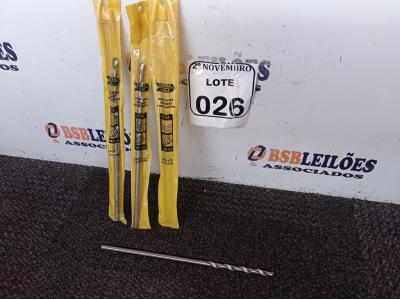 LOTE 026 - 03 BROCAS P/FURADEIRA MOURÃO E FIBROCIMENTO 5/16 X 280MM(NOVO). (NO ESTADO) ATENÇÃO! FAZER A VISITAÇÃO ANTES DE ARREMATAR, NÃO SABEMOS SE FUNCIONA. LEILÃO NÃO TEM GARANTIA E NEM DEVOLUÇÃO, SUJEITO A POSSÍVEIS AVARIAS VISÍVEIS/OCULTAS E/OU AUSÊNCIA DE COMPONENTES.