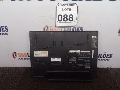 LOTE 088 - 01 NOTEBOOK MARCA IBM. (NO ESTADO) ATENÇÃO! FAZER A VISITAÇÃO ANTES DE ARREMATAR, NÃO SABEMOS SE FUNCIONA. LEILÃO NÃO TEM GARANTIA E NEM DEVOLUÇÃO, SUJEITO A POSSÍVEIS AVARIAS VISÍVEIS/OCULTAS E/OU AUSÊNCIA DE COMPONENTES.