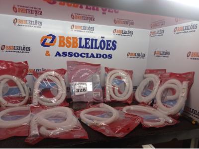 LOTE 328 - 10 MANGUEIRAS CORRUGADAS P/MÁQUINAS DE LAVAR(NOVO). (NO ESTADO) ATENÇÃO! FAZER A VISITAÇÃO ANTES DE ARREMATAR, NÃO SABEMOS SE FUNCIONA. LEILÃO NÃO TEM GARANTIA E NEM DEVOLUÇÃO, SUJEITO A POSSÍVEIS AVARIAS VISÍVEIS/OCULTAS E/OU AUSÊNCIA DE COMPONENTES.