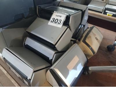 LOTE 303 - 09 SCANNER’S MARCAS E MODELOS DIVERSOS. (NO ESTADO) ATENÇÃO! FAZER A VISITAÇÃO ANTES DE ARREMATAR, NÃO SABEMOS SE FUNCIONA. LEILÃO NÃO TEM GARANTIA E NEM DEVOLUÇÃO, SUJEITO A POSSÍVEIS AVARIAS VISÍVEIS/OCULTAS E/OU AUSÊNCIA DE COMPONENTES.