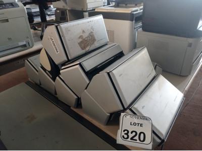 LOTE 320 - 11 SCANNER’S MARCAS E MODELOS DIVERSOS. (NO ESTADO) ATENÇÃO! FAZER A VISITAÇÃO ANTES DE ARREMATAR, NÃO SABEMOS SE FUNCIONA. LEILÃO NÃO TEM GARANTIA E NEM DEVOLUÇÃO, SUJEITO A POSSÍVEIS AVARIAS VISÍVEIS/OCULTAS E/OU AUSÊNCIA DE COMPONENTES.