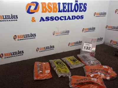 LOTE 132 - 6KG DE PREGOS MARCAS E MODELOS DIVERSOS. (NO ESTADO) ATENÇÃO! FAZER A VISITAÇÃO ANTES DE ARREMATAR, NÃO SABEMOS SE FUNCIONA. LEILÃO NÃO TEM GARANTIA E NEM DEVOLUÇÃO, SUJEITO A POSSÍVEIS AVARIAS VISÍVEIS/OCULTAS E/OU AUSÊNCIA DE COMPONENTES.
