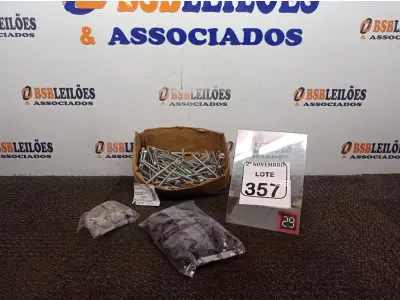 LOTE 357 - 01 KIT CONJUNTO DE PARAFUSOS P/TELHAS ROSCA SOBERBA 5/16 7,4MM. (NO ESTADO) ATENÇÃO! FAZER A VISITAÇÃO ANTES DE ARREMATAR, NÃO SABEMOS SE FUNCIONA. LEILÃO NÃO TEM GARANTIA E NEM DEVOLUÇÃO, SUJEITO A POSSÍVEIS AVARIAS VISÍVEIS/OCULTAS E/OU AUSÊNCIA DE COMPONENTES.