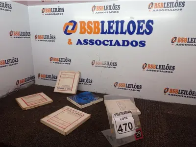 LOTE 470 - 05 FITAS ANTIGAS. (NO ESTADO) ATENÇÃO! FAZER A VISITAÇÃO ANTES DE ARREMATAR, NÃO SABEMOS SE FUNCIONA. LEILÃO NÃO TEM GARANTIA E NEM DEVOLUÇÃO, SUJEITO A POSSÍVEIS AVARIAS VISÍVEIS/OCULTAS E/OU AUSÊNCIA DE COMPONENTES.
