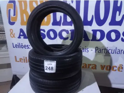 LOTE 248 - 03 PNEUS 215-50-17” USADOS. (NO ESTADO) ATENÇÃO! FAZER A VISITAÇÃO ANTES DE ARREMATAR, NÃO SABEMOS SE FUNCIONA. LEILÃO NÃO TEM GARANTIA E NEM DEVOLUÇÃO, SUJEITO A POSSÍVEIS AVARIAS VISÍVEIS/OCULTAS E/OU AUSÊNCIA DE COMPONENTES.