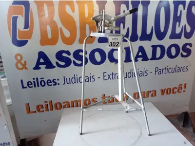 LOTE 302 - 01 CORTADOR DE BATATA. (NO ESTADO) ATENÇÃO! FAZER A VISITAÇÃO ANTES DE ARREMATAR, NÃO SABEMOS SE FUNCIONA. LEILÃO NÃO TEM GARANTIA E NEM DEVOLUÇÃO, SUJEITO A POSSÍVEIS AVARIAS VISÍVEIS/OCULTAS E/OU AUSÊNCIA DE COMPONENTES.