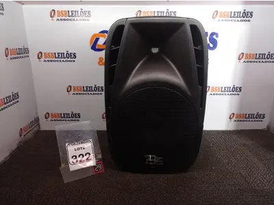 LOTE 322 - 01 CAIXA DE SOM PASSIVA MARCA PZ PRO ÁUDIO. (NO ESTADO) ATENÇÃO! FAZER A VISITAÇÃO ANTES DE ARREMATAR, NÃO SABEMOS SE FUNCIONA. LEILÃO NÃO TEM GARANTIA E NEM DEVOLUÇÃO, SUJEITO A POSSÍVEIS AVARIAS VISÍVEIS/OCULTAS E/OU AUSÊNCIA DE COMPONENTES.