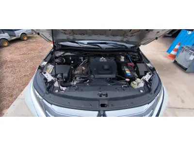 LOTE 001 - 01 MMC/TRITON SPORT GLS AUTOMATICA, COR BRANCA, DIESEL , ANO 2022/2023, 120.000 KM RODADOS (ZERADA) (NO ESTADO)
