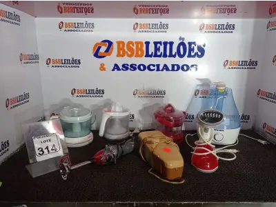 LOTE 314 - 03 ESPREMEDORES DE FRUTA, 03 ESPREMEDORES DE LARANJA, 01 UMIDIFICADOR E ELETRÔNICOS DIVERSOS. (NO ESTADO) ATENÇÃO! FAZER A VISITAÇÃO ANTES DE ARREMATAR, NÃO SABEMOS SE FUNCIONA. LEILÃO NÃO TEM GARANTIA E NEM DEVOLUÇÃO, SUJEITO A POSSÍVEIS AVARIAS VISÍVEIS/OCULTAS E/OU AUSÊNCIA DE COMPONENTES.