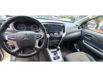 LOTE 001 - 01 MMC/TRITON SPORT GLS AUTOMATICA, COR BRANCA, DIESEL , ANO 2022/2023, 120.000 KM RODADOS (ZERADA) (NO ESTADO)